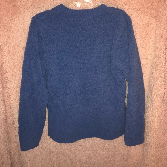 Fuzzy blue sweater - Picture 2 of 4